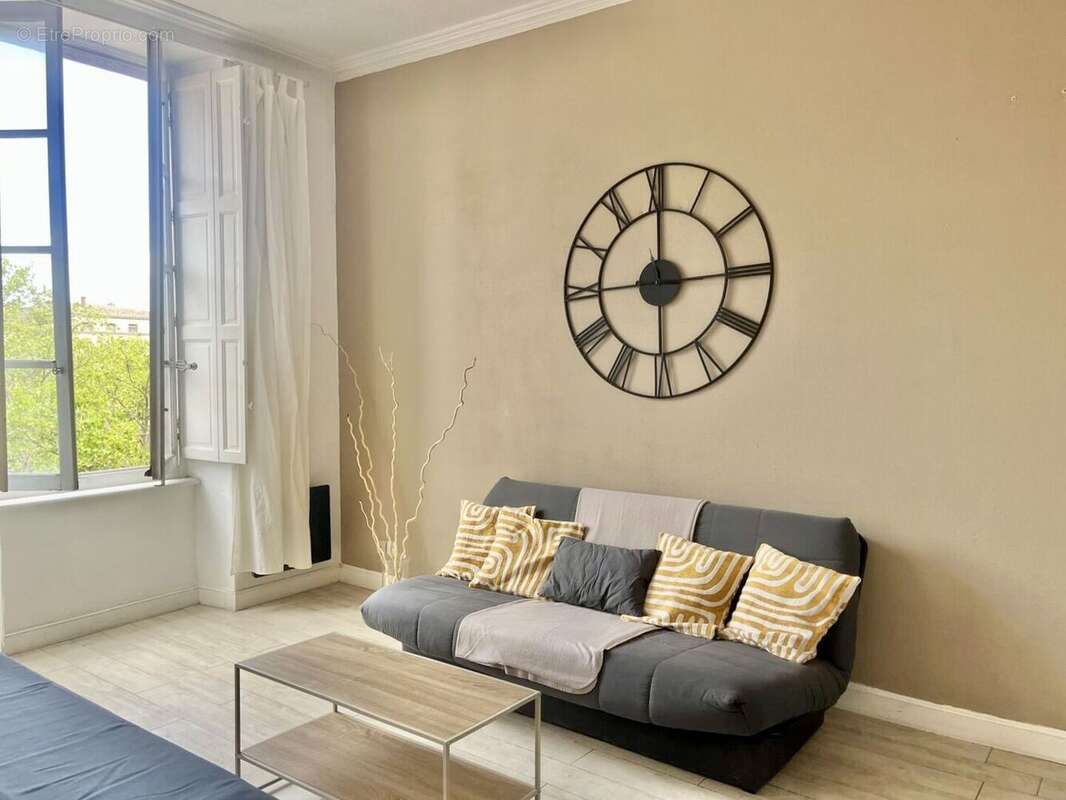 Séjour - Appartement à CARCASSONNE