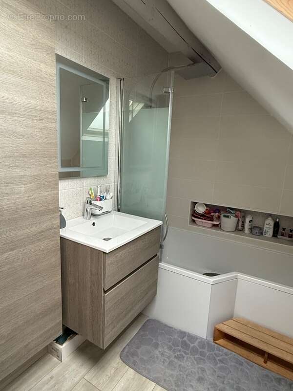 Maison à HENONVILLE