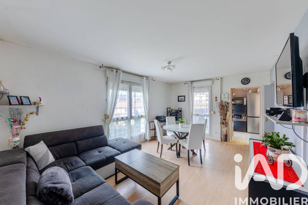 Photo 1 - Appartement à OSNY