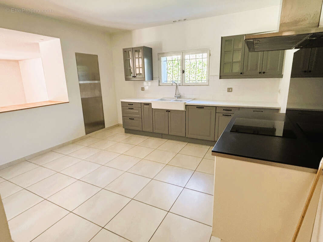 Maison à SAINT-CYR-AU-MONT-D&#039;OR