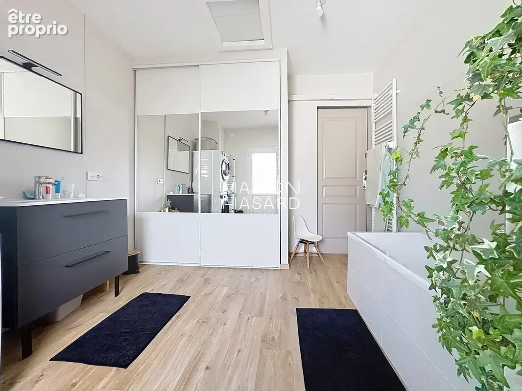 Maison 138 m² à Bouguenais  - photo 6
