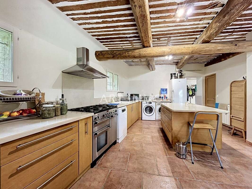 Maison à ROBION