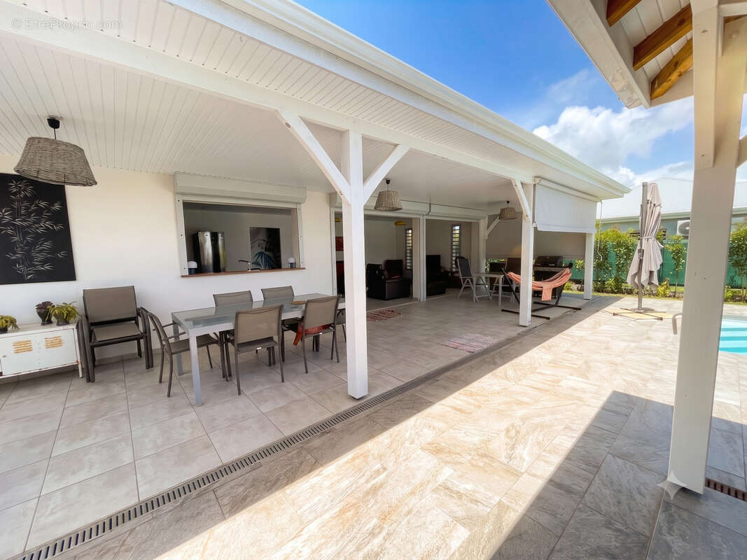 Villa contemporaine de plain pied Piscine Jardin 683m2 - photo 7