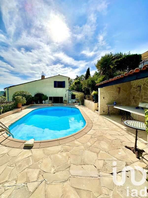 Photo 6 - Maison à VALLAURIS