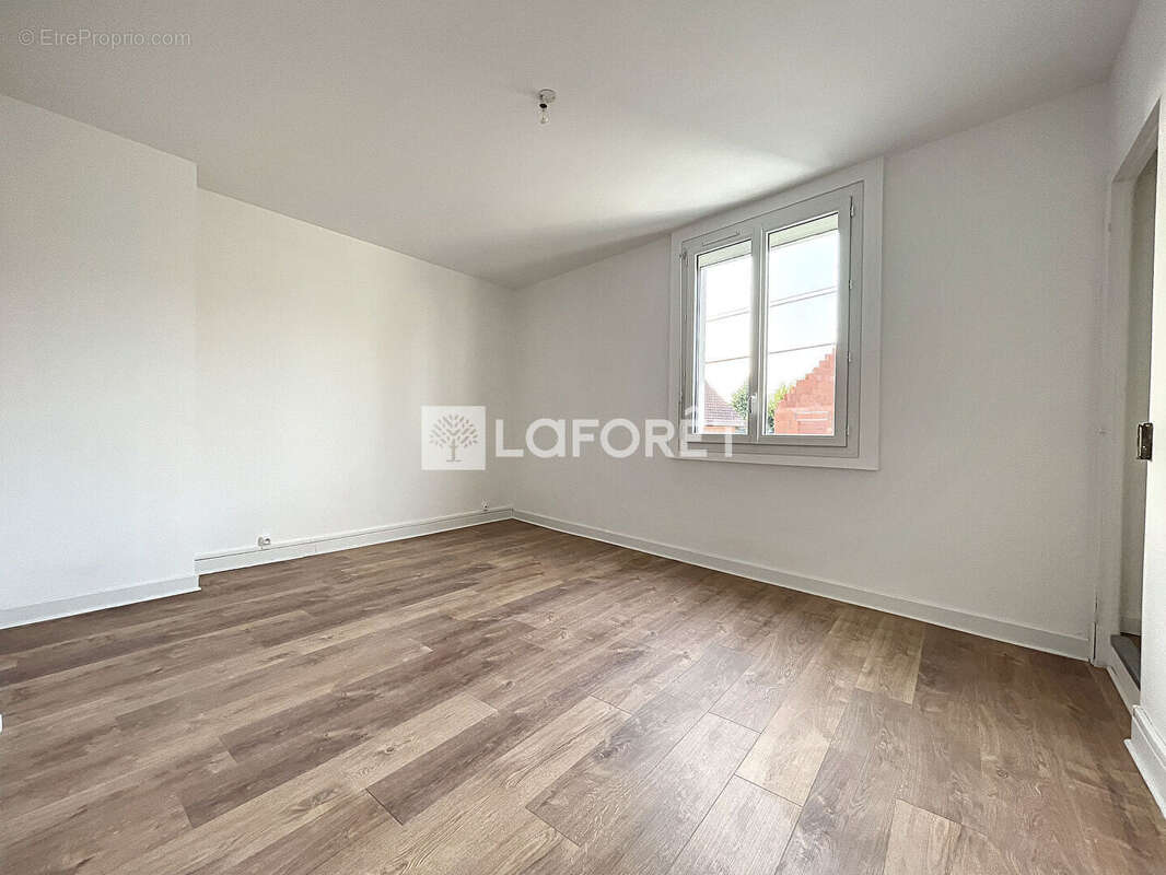 Maison à SAINT-MICHEL-SUR-ORGE