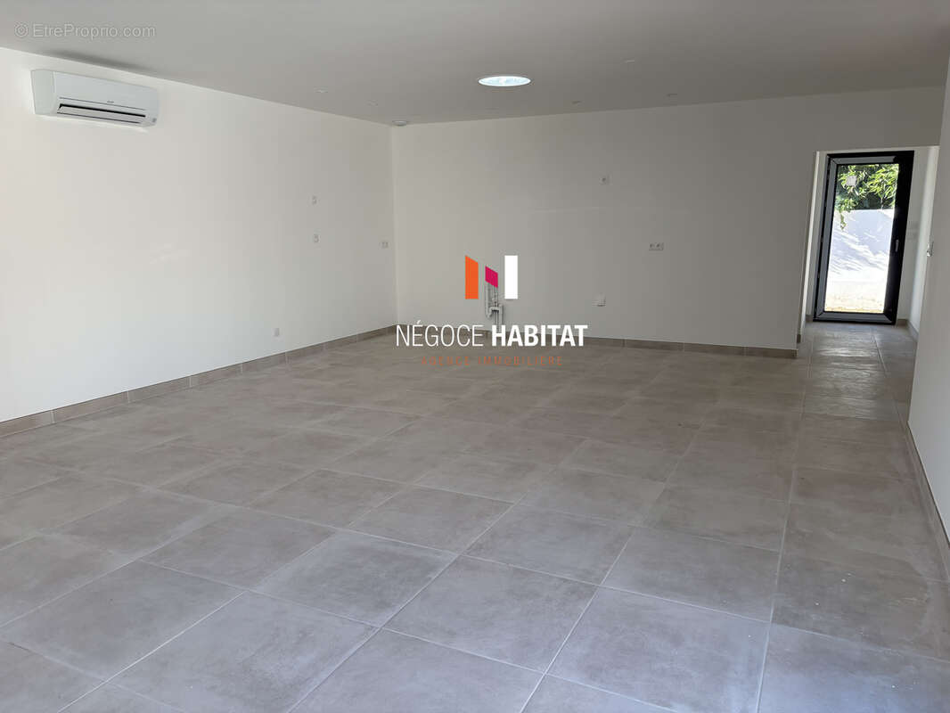 Marguerittes 30320 villa neuve contemporaine - photo 5