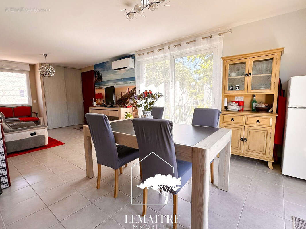 Maison à LES MATHES