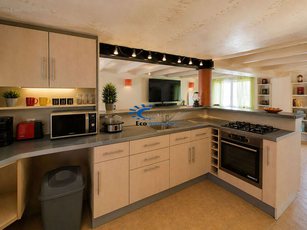 La rochelle maison a renover 85 m² 2 chambres - photo 2