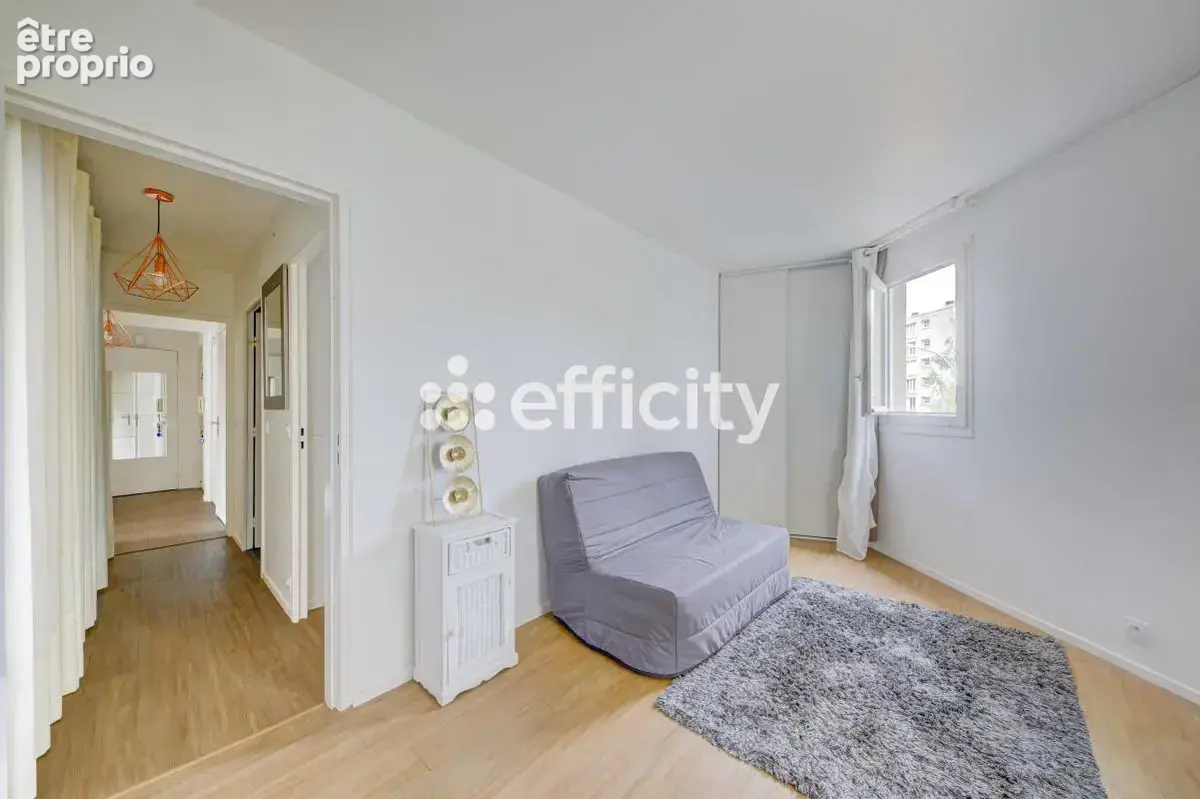 Appartement 5 pièces 95 m² à vendre à Issy-Les-Moulineaux (92130) - photo 10