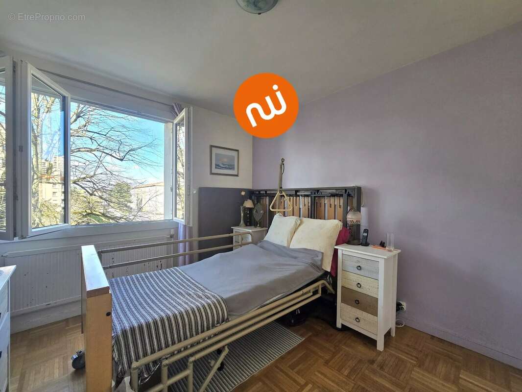 Appartement à TASSIN-LA-DEMI-LUNE