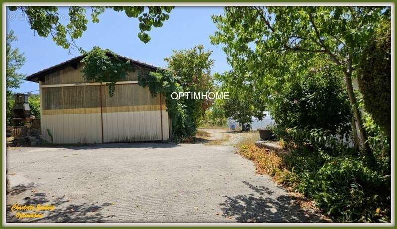 Maison à vendre 5 pièces Proche de CHALAIS (16) - photo 7
