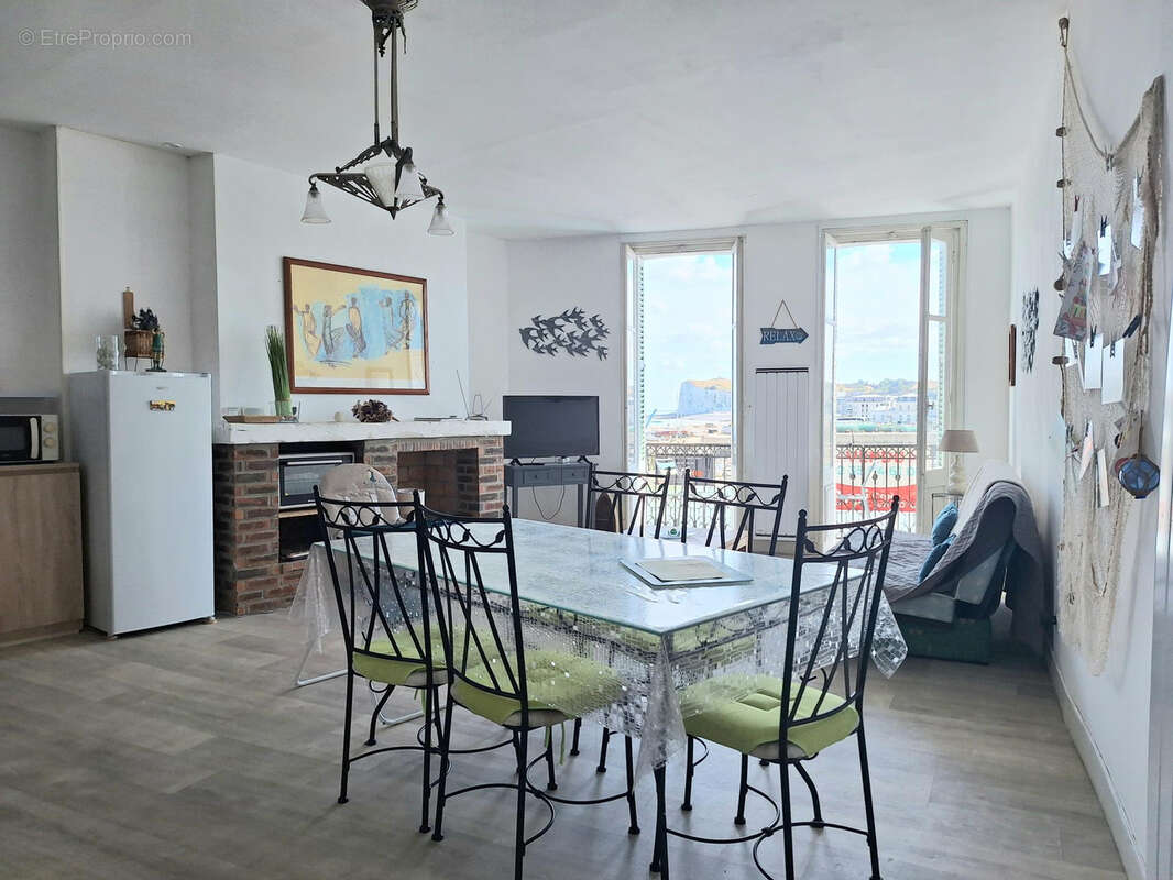 Grand appartement avec balcon au coeur du Tréport: Vue dégagée - photo 7