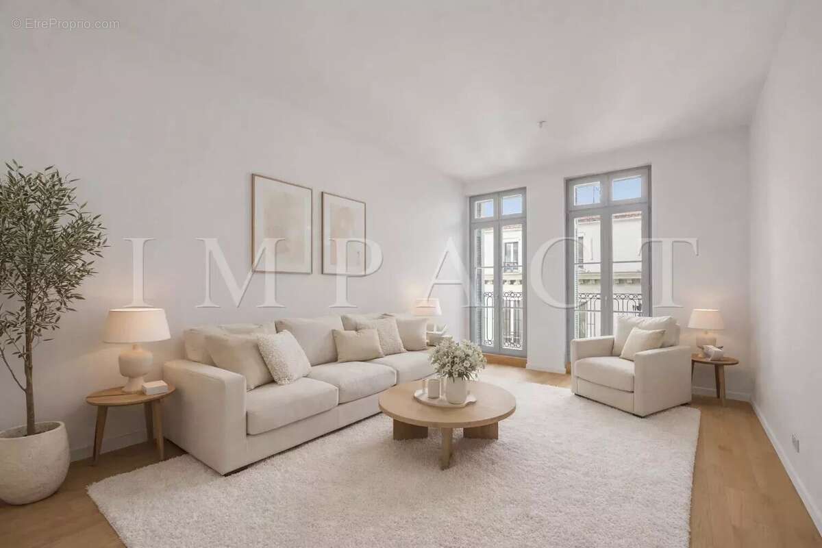 Appartement à CANNES