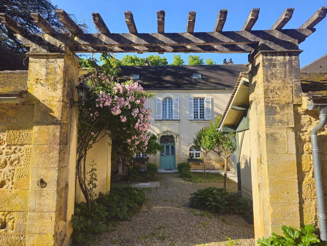 Maison à LANQUAIS