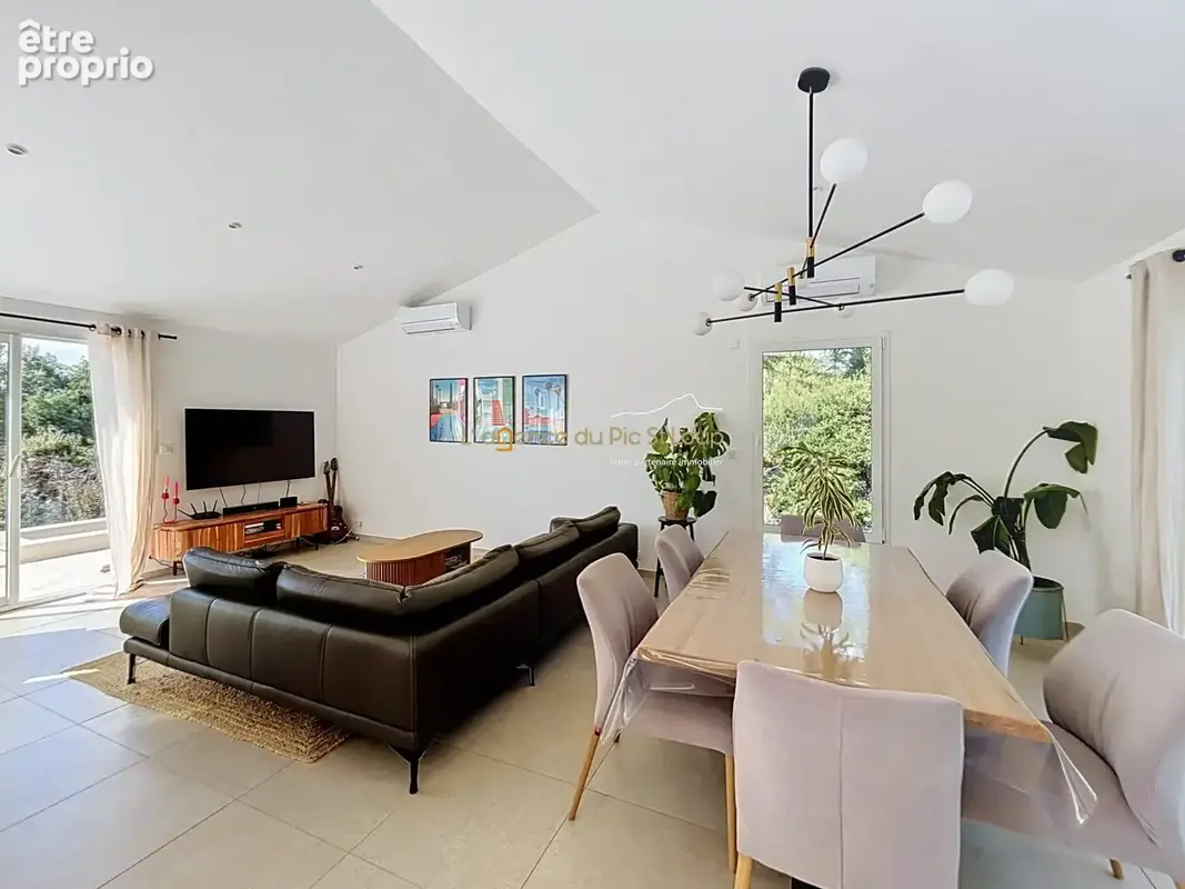 Maison 7 pièces 208 m² à vendre à Saint-Gely-Du-Fesc (34980) - photo 4