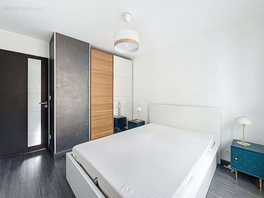 Appartement à SURESNES