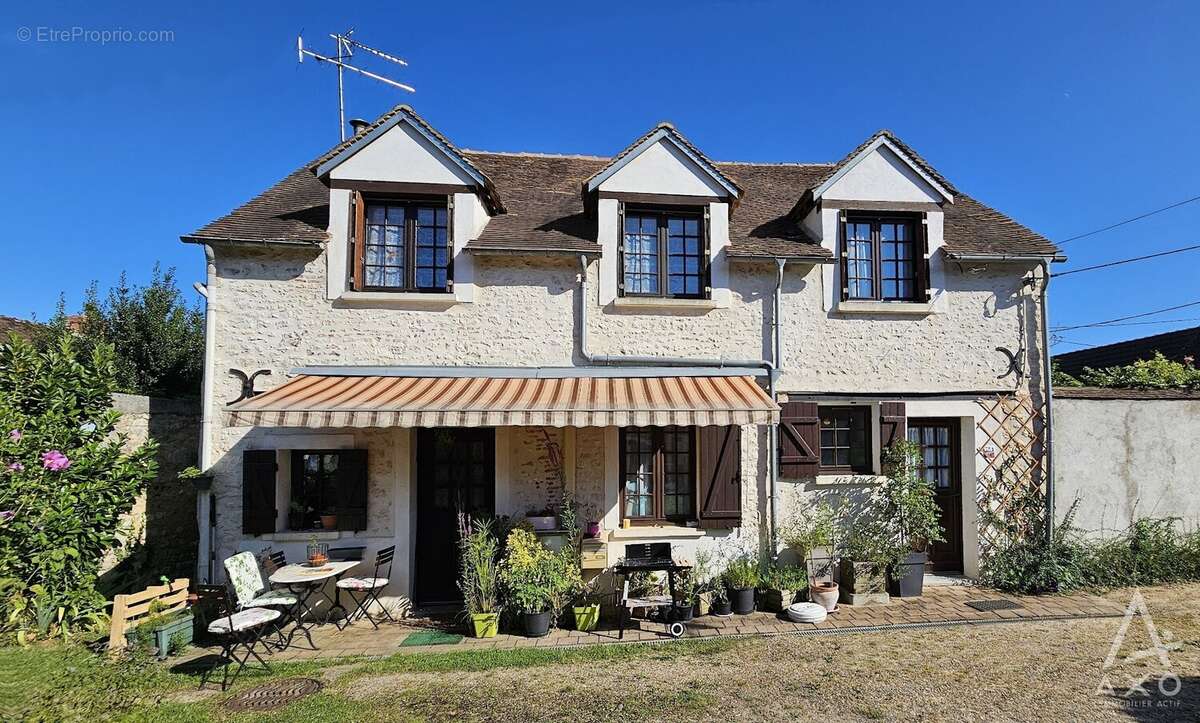Maison à CEPOY