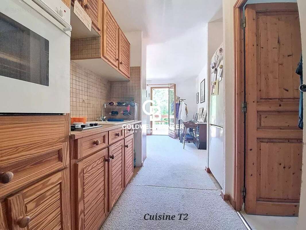 Maison à LES ISSAMBRES