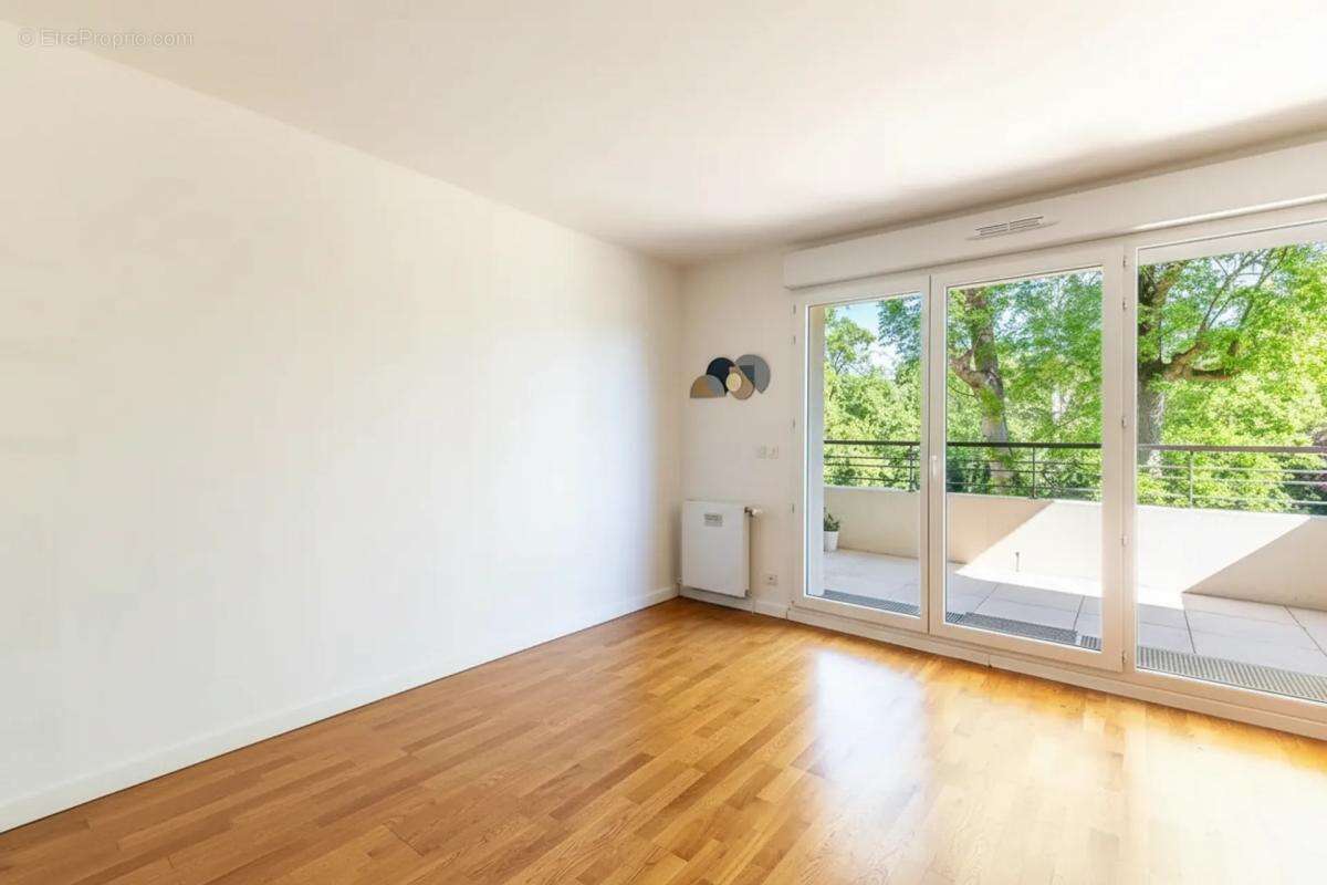 Appartement à BRY-SUR-MARNE