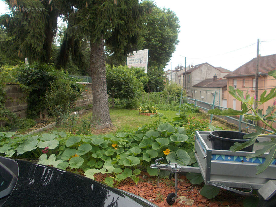 Maison à LE CREUSOT