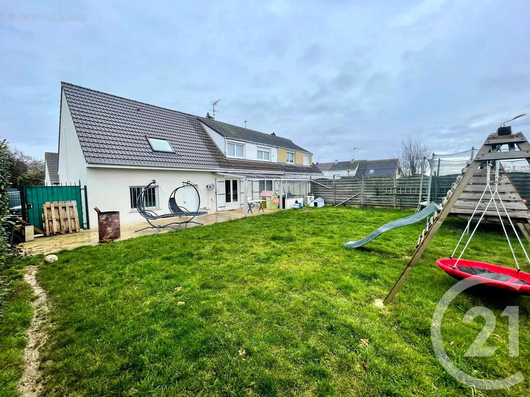 Maison à SAINT-PATHUS