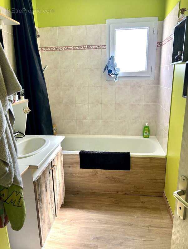 Maison à PERRIERS-SUR-ANDELLE