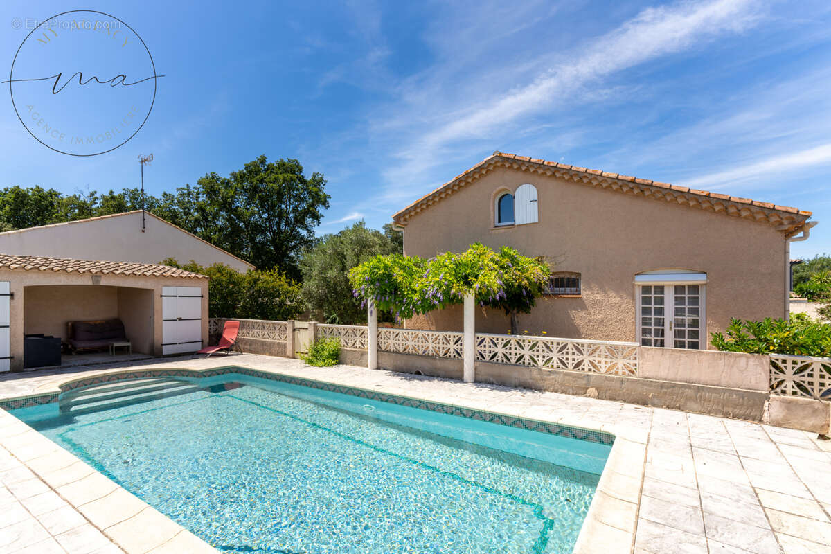 Lignan-sur-Orb   Maison de caractère 215 m2, 5 chambres, piscine, terrain 983 m2 - photo 13