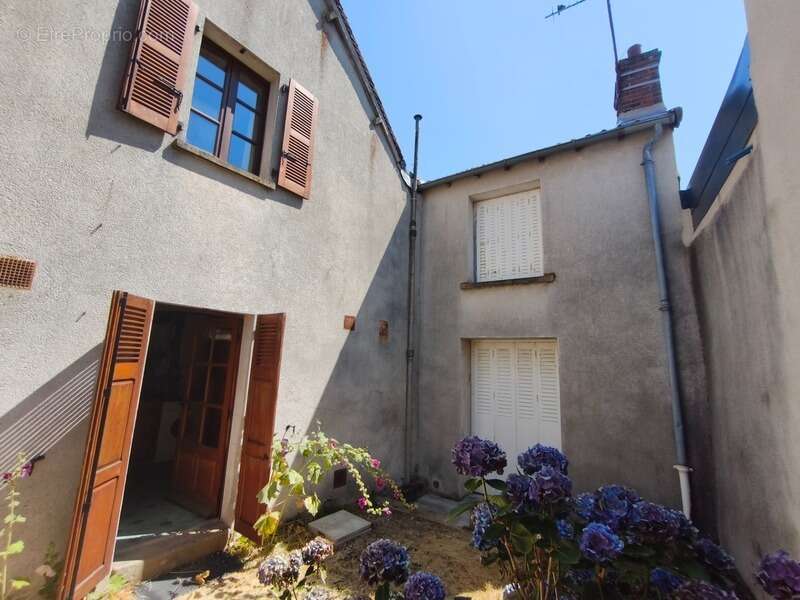 Maison à vendre 7 pièces 234 m² LE BOURG D'HEM (23) Lac pêche gîte 2 Maisons 1 Grange 1 Garage 1 terrain - photo 17