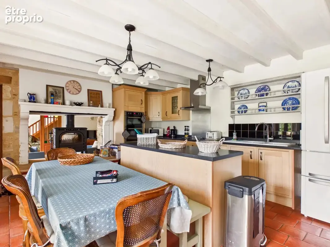Jolie maison de 4 chambres pleine de caractère - photo 3