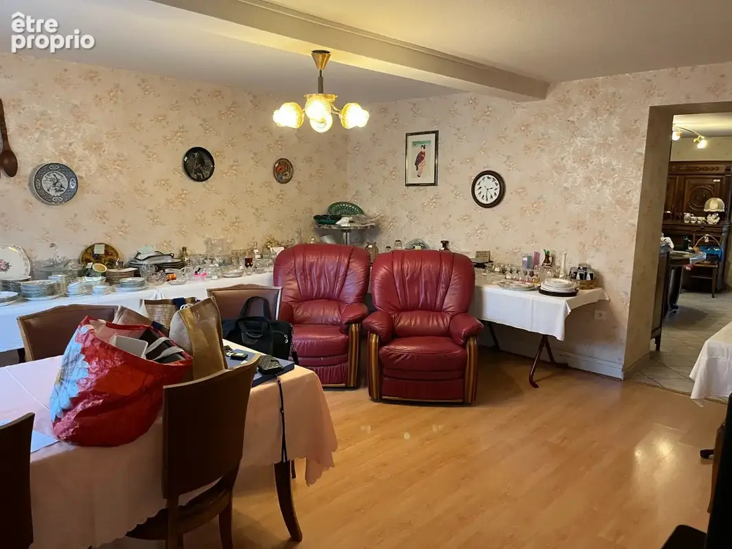 Maison 6 pièces 150 m² à vendre à Thizy (69240) - photo 6