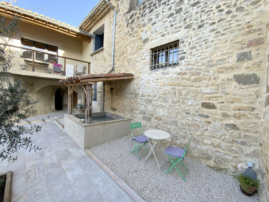 Maison à UZES