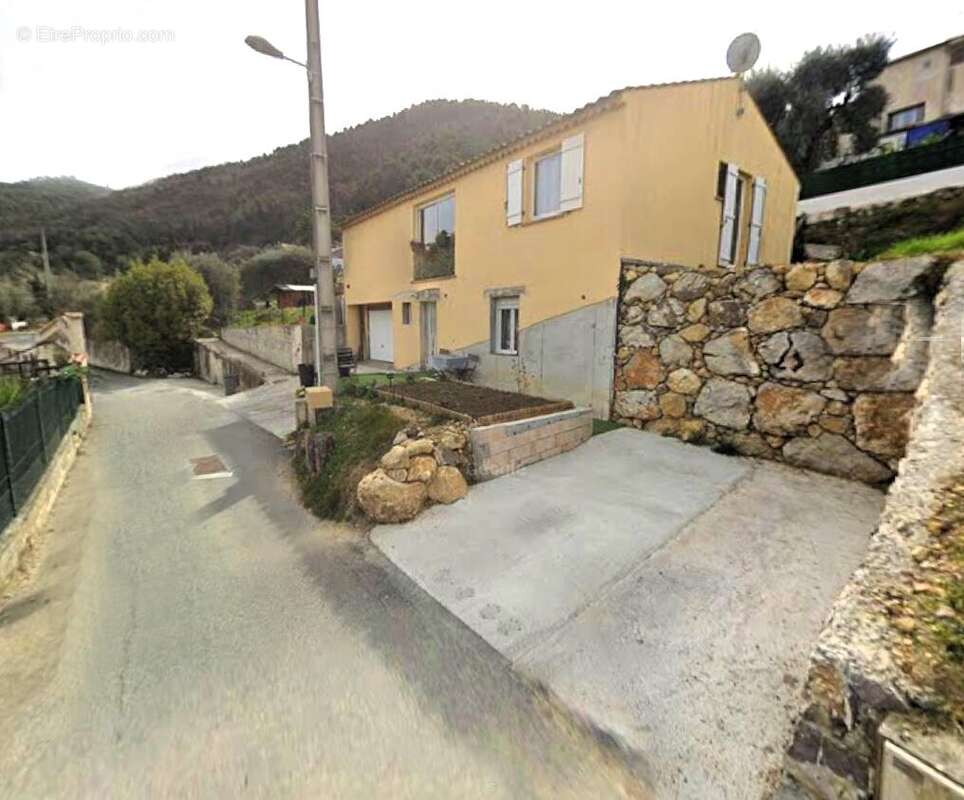 Maison à SAINT-BLAISE