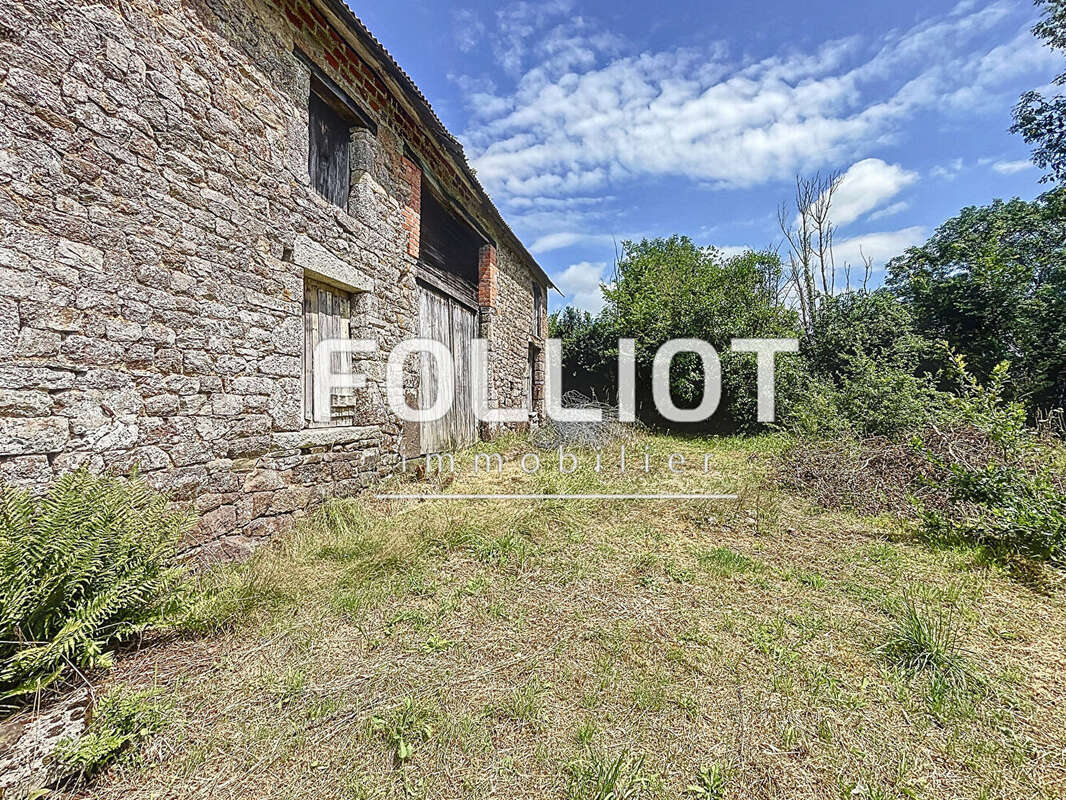 Maison à SAINT-DENIS-LE-GAST