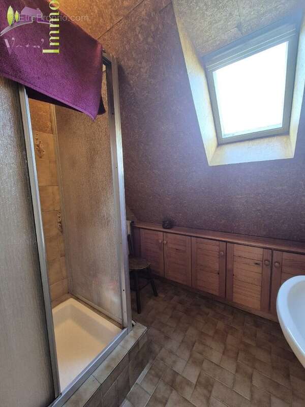 Maison à LOGONNA-DAOULAS