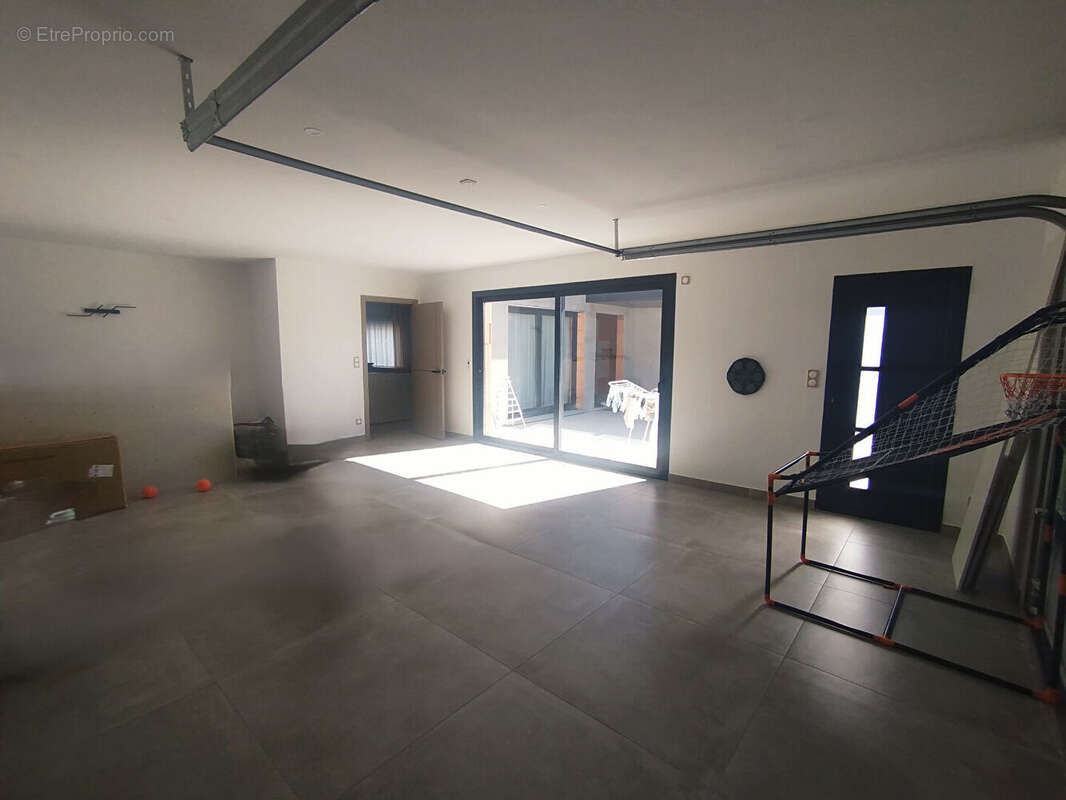Maison Dollon 5 pièce(s) 165 m2 - photo 17