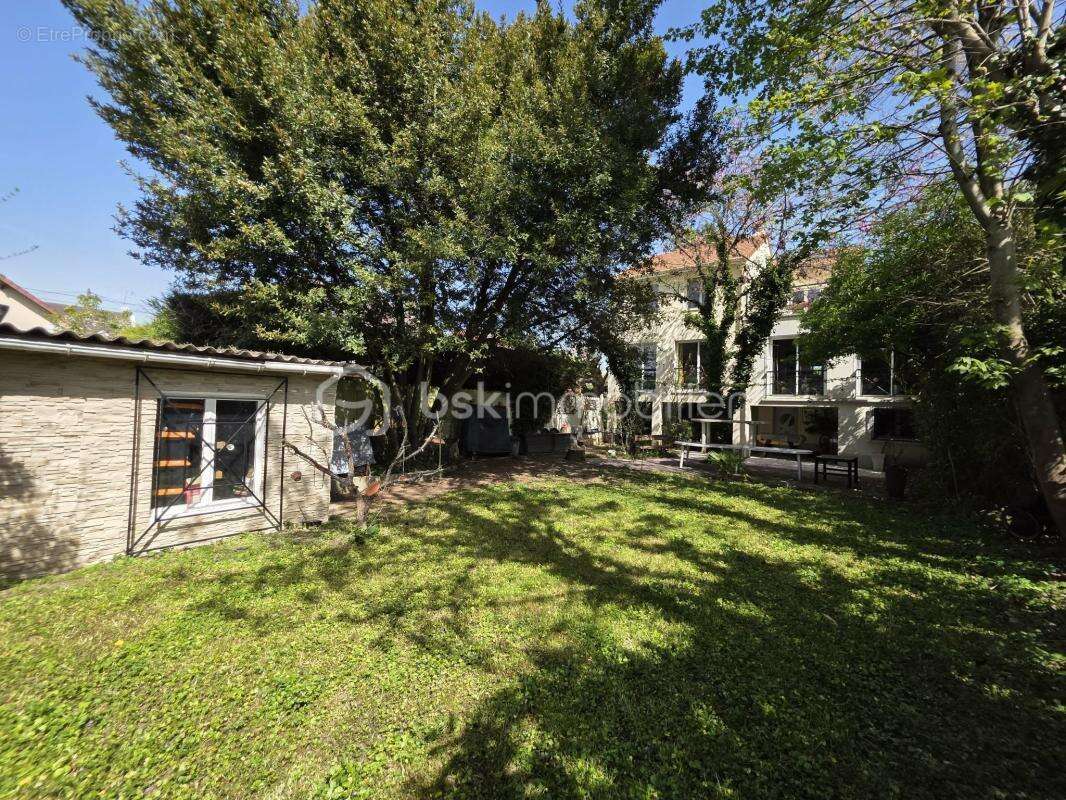 Maison à GOURNAY-SUR-MARNE