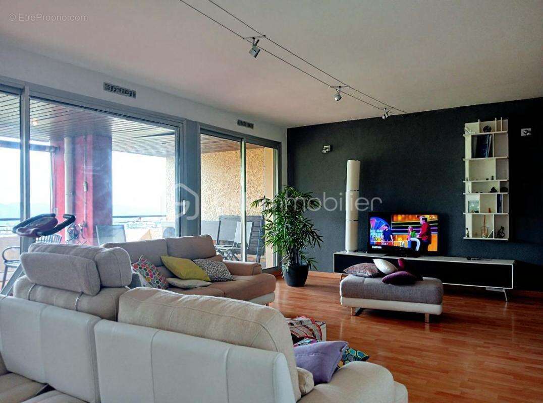 Appartement à GRASSE