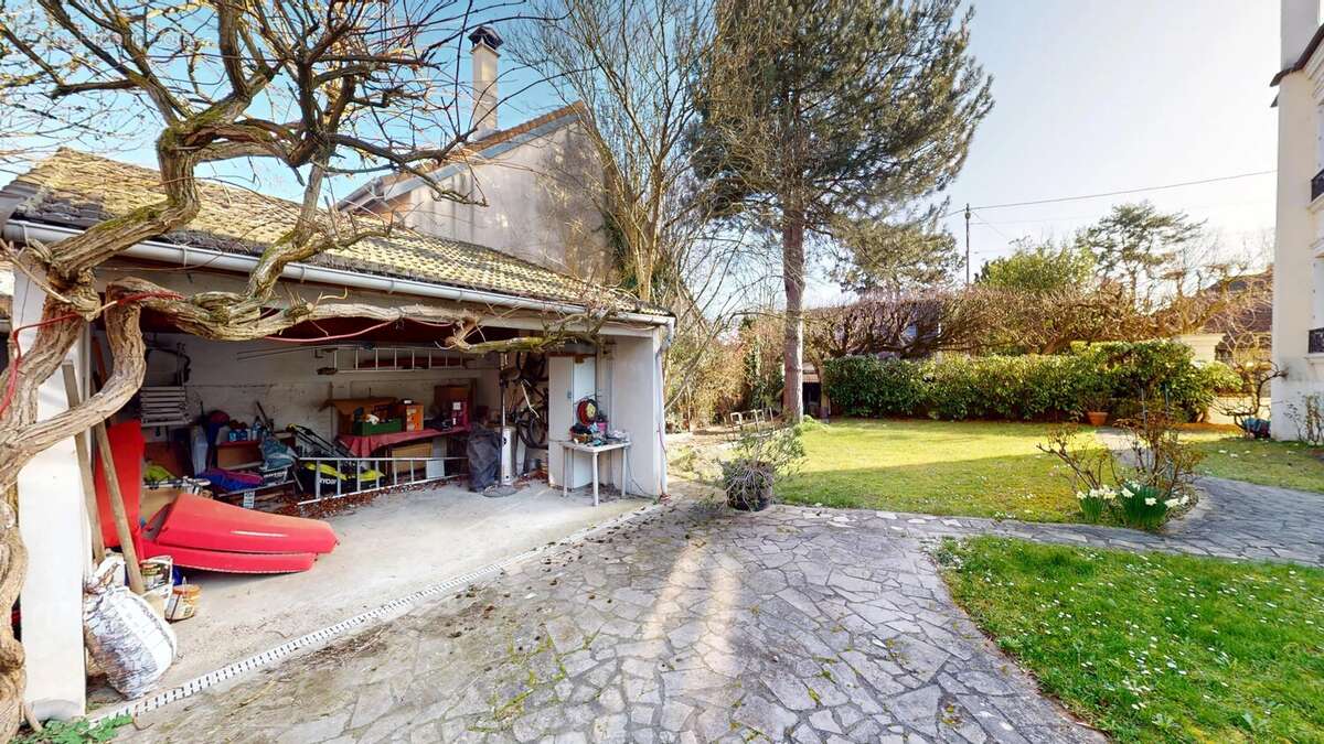 Maison à NEUILLY-PLAISANCE