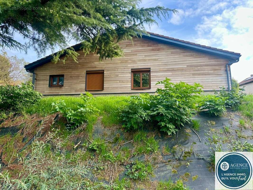 Maison à SAINT-SORLIN-EN-VALLOIRE