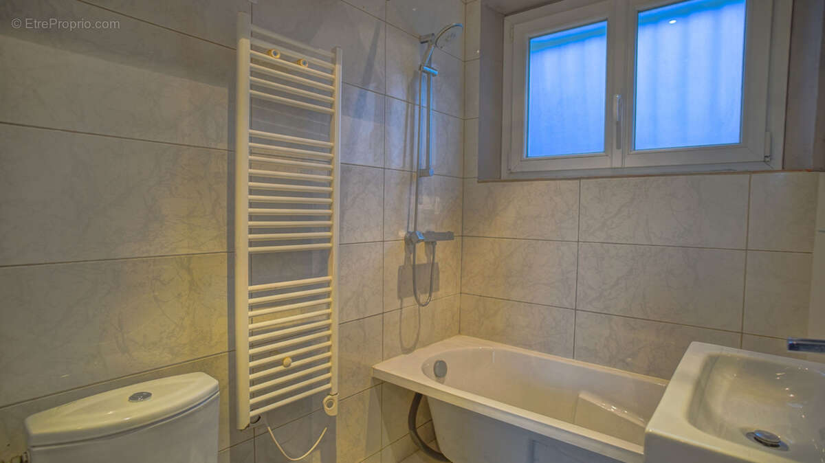 Maison à BOURRON-MARLOTTE