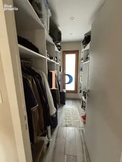 5 mn CHARLIEU maison avec vue et piscine - photo 16