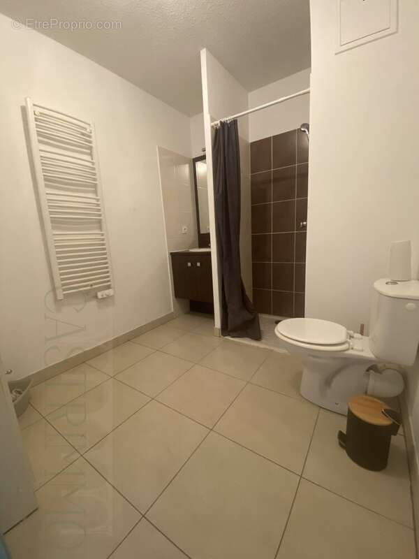 Appartement à CASTELNAU-LE-LEZ