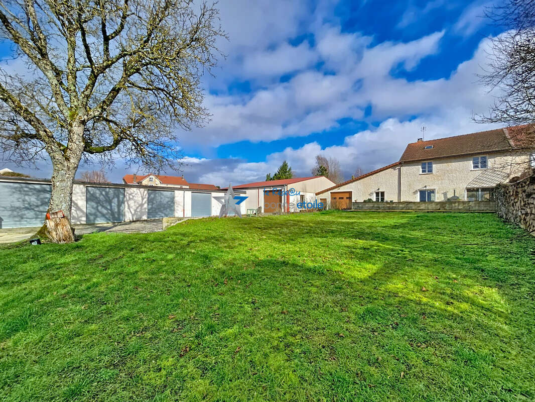 Maison 131 m² à Laville-Aux-Bois  - photo 2