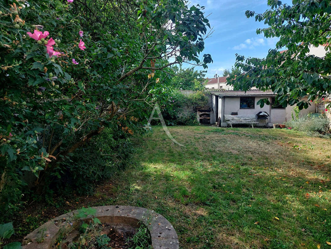 Maison à BRY-SUR-MARNE