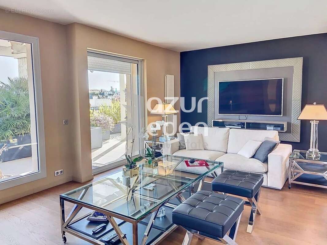 Appartement à LE CANNET