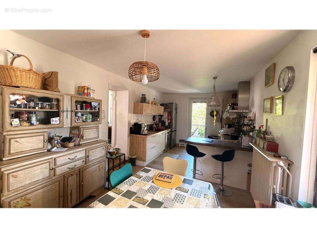 Maison 247 m² à Narbonne  - photo 5
