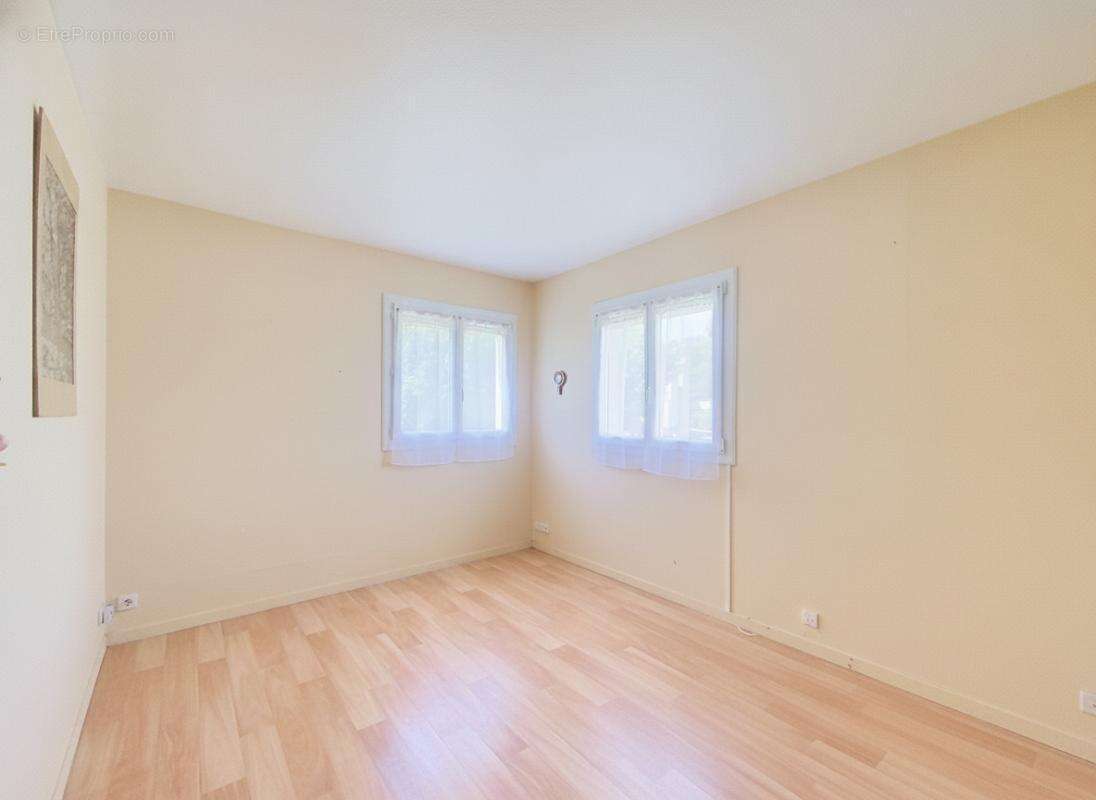 Appartement - 4 Chambres - Terrasse - Cave - Au calme - Proche toutes commodités - photo 21