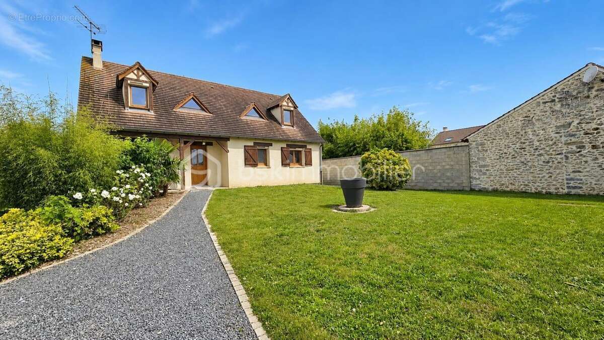 Maison familiale de 160 m² avec sous-sol total - photo 17