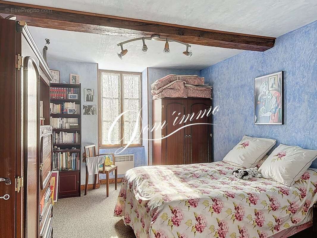 Maison à THOISY-LA-BERCHERE