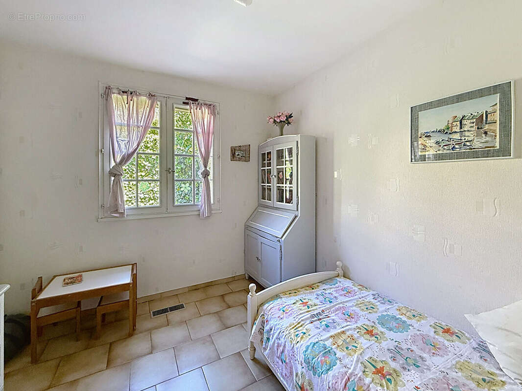 Maison Les Pennes Mirabeau 5 pièce(s) 126m2 - photo 9